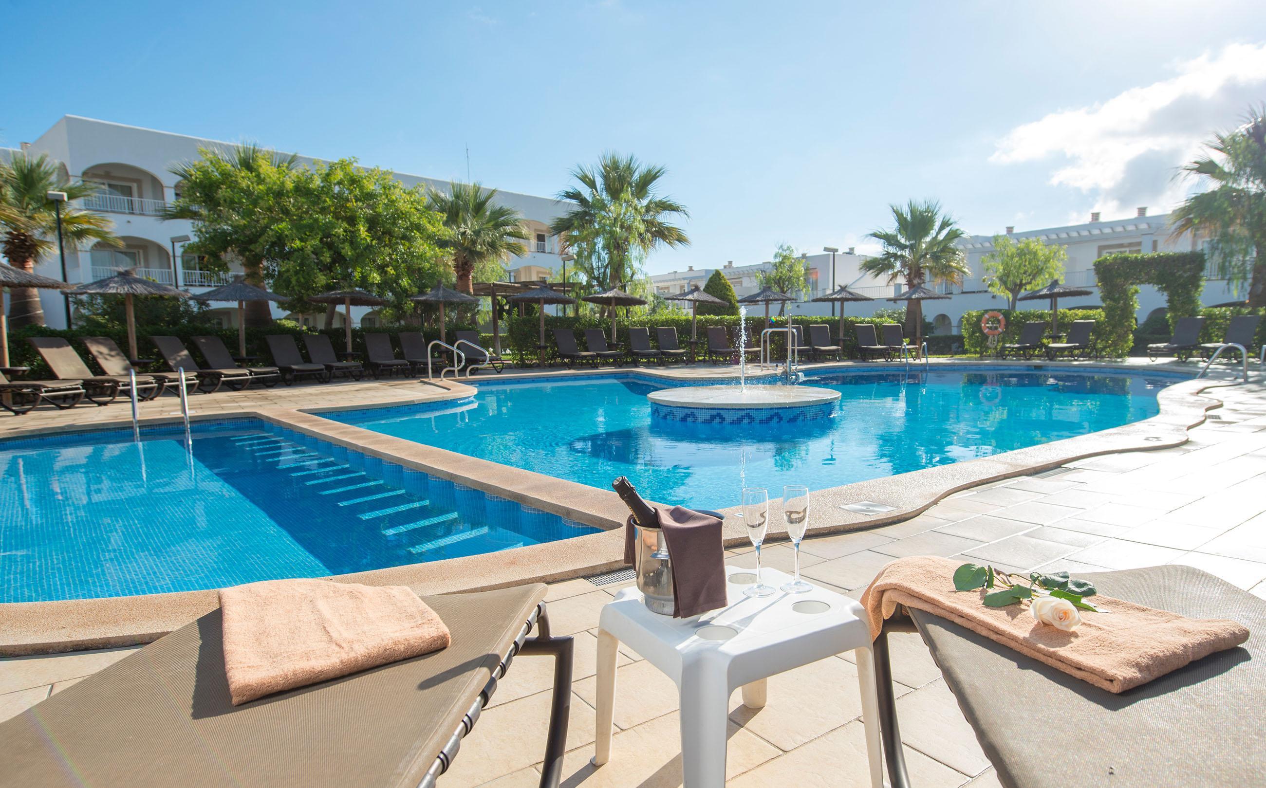 Ona Village Cala D'Or ภายนอก รูปภาพ